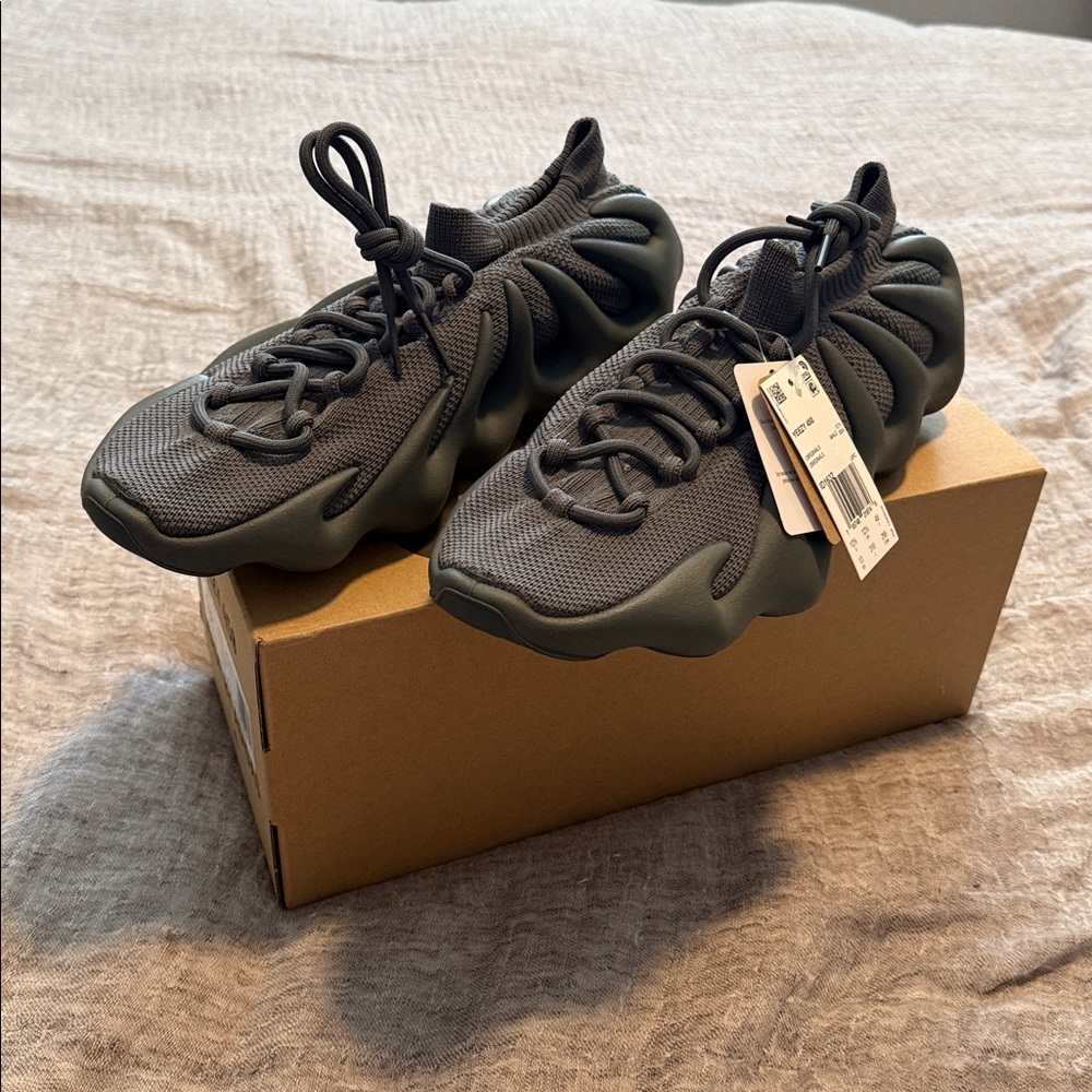 Yeezy 459 Stone Teal